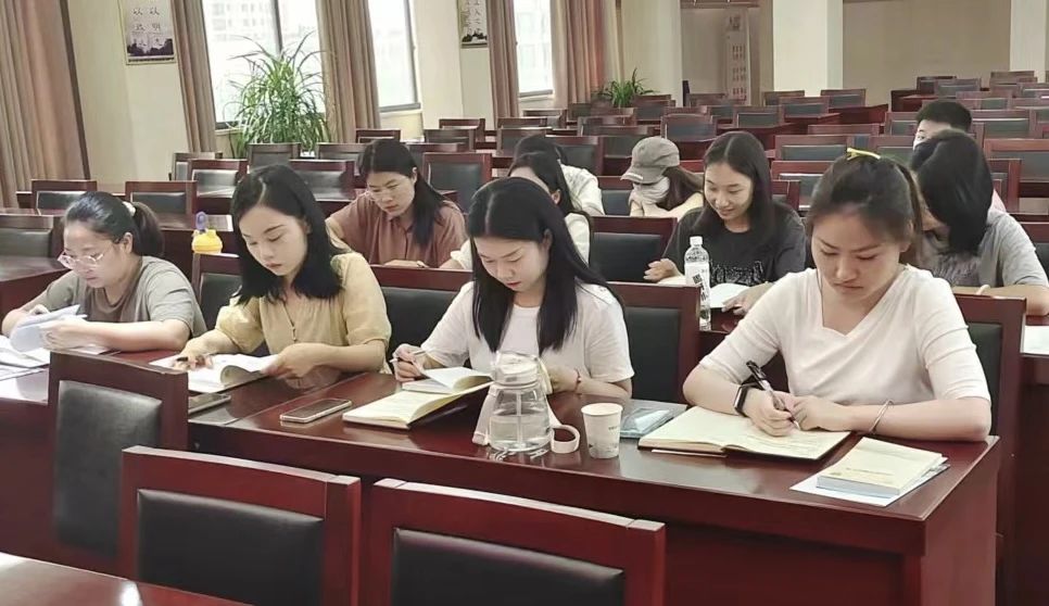 廉政2.jpg 廉政2.jpg