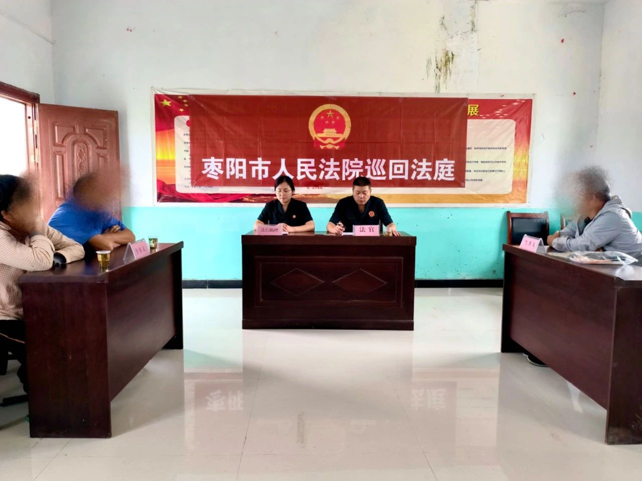 （10.8）【人民法庭好“枫”景】杨垱法庭：土地承包起纠纷 诉前调解巧化解3.jpg